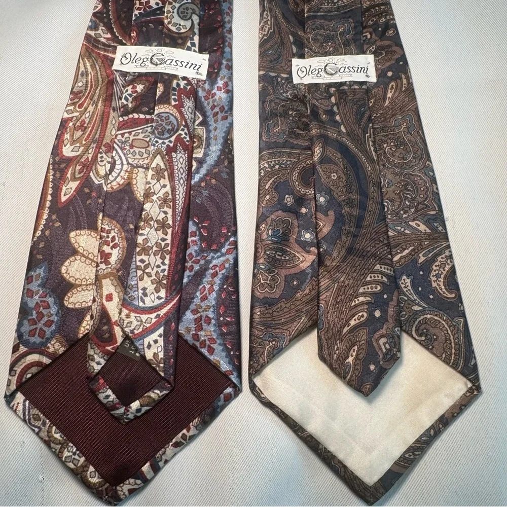Vintage Oleg Cassini Paisley Tie Set in Red and Brown